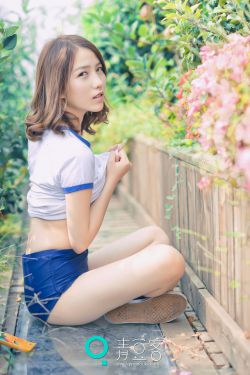 美女班的男助教